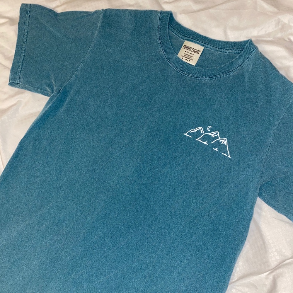emerald green graphic tee